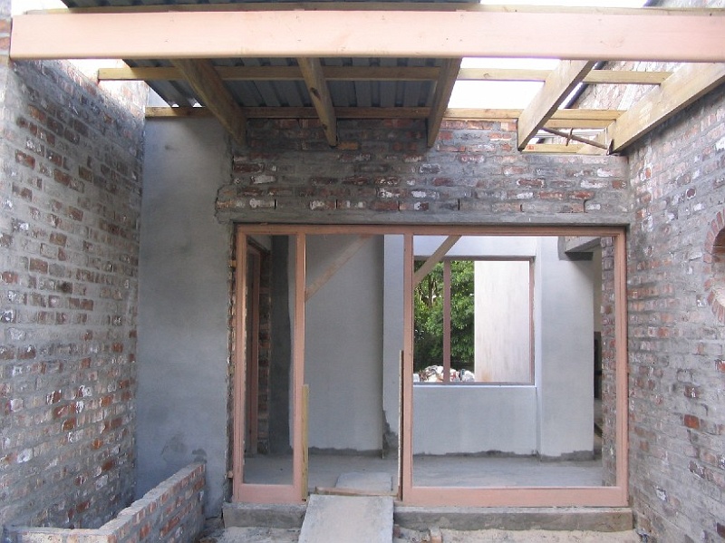entrance gets door frame.jpg